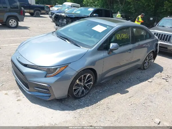 5YFT4RCE6LP005906 2020 TOYOTA COROLLA - Image 2