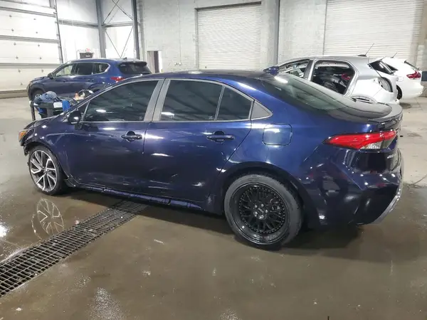 5YFT4RCE8LP030077 2020 TOYOTA COROLLA - Image 2