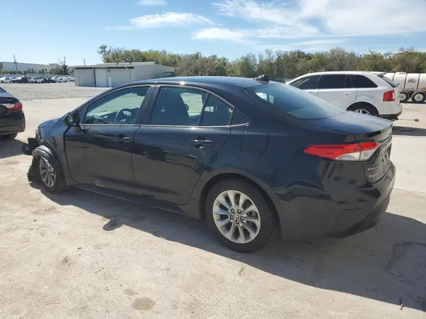 5YFVPMAE1NP282567 2022 TOYOTA COROLLA - Image 2
