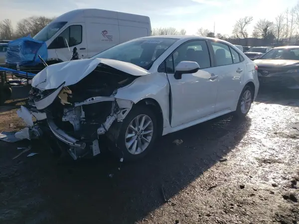 5YFVPMAE1NP328964 2022 TOYOTA COROLLA - Image 1