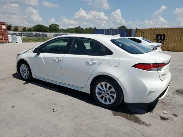 5YFVPMAE2MP236731 2021 TOYOTA COROLLA - Image 2