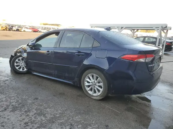5YFVPMAE3NP290766 2022 TOYOTA COROLLA - Image 2