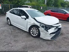 5YFVPMAE3NP306402 2022 TOYOTA COROLLA