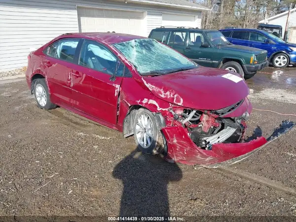 5YFVPMAE3NP355275 2022 TOYOTA COROLLA - Image 1
