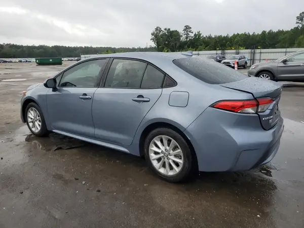 5YFVPMAE4MP256611 2021 TOYOTA COROLLA - Image 2