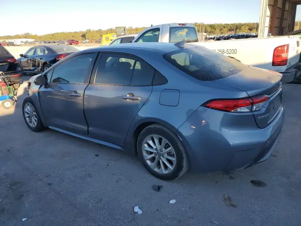 5YFVPMAE4NP303251 2022 TOYOTA COROLLA - Image 2