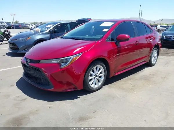 5YFVPMAE4NP363708 2022 TOYOTA COROLLA - Image 2