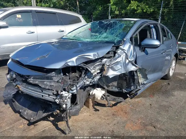 5YFVPMAE4NP371226 2022 TOYOTA COROLLA - Image 2