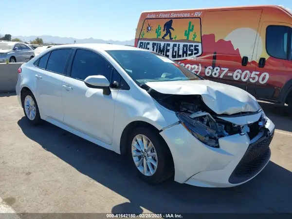 5YFVPMAE5NP312718 2022 TOYOTA COROLLA - Image 1