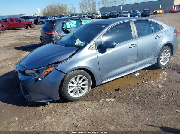 5YFVPMAE6NP382440 2022 TOYOTA COROLLA - Image 2