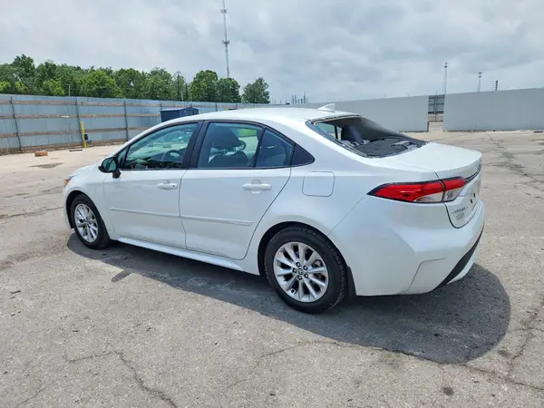 5YFVPMAE6NP383779 2022 TOYOTA COROLLA - Image 2
