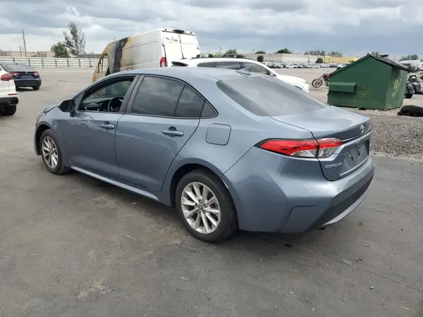 5YFVPMAE7MP205734 2021 TOYOTA COROLLA - Image 2