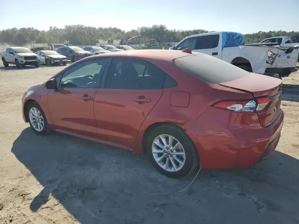 5YFVPMAE7MP227555 2021 TOYOTA COROLLA - Image 2