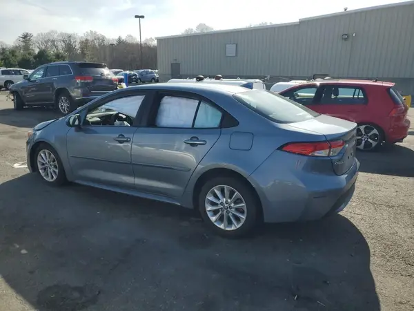 5YFVPMAE8MP248205 2021 TOYOTA COROLLA - Image 2