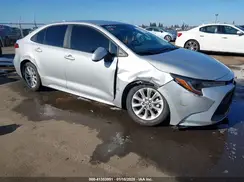 5YFVPMAE9MP263697 2021 TOYOTA COROLLA