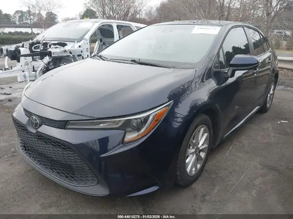 5YFVPMAE9MP267491 2021 TOYOTA COROLLA - Image 2