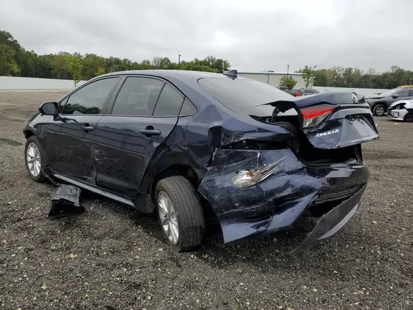5YFVPMAE9NP376583 2022 TOYOTA COROLLA - Image 2