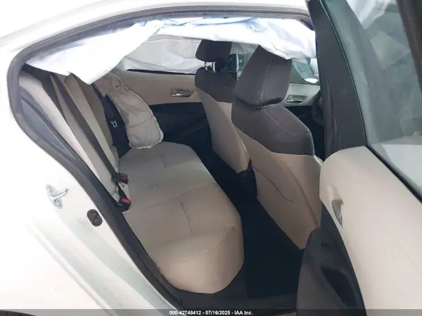 5YFVPMAEXMP218428 2021 TOYOTA COROLLA - Image 8