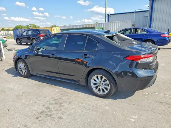 5YFVPMAEXNP321785 2022 TOYOTA COROLLA - Image 2