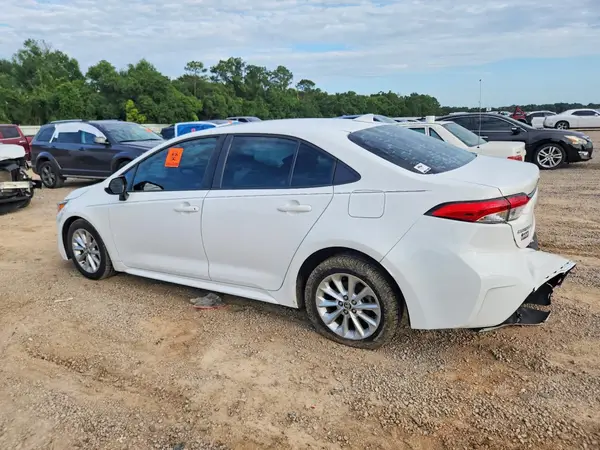 5YFVPRAE0LP141466 2020 TOYOTA COROLLA - Image 2