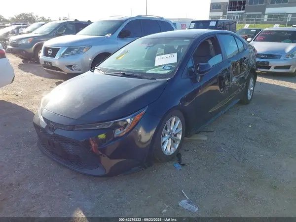 5YFVPRAE1LP109965 2020 TOYOTA COROLLA - Image 2