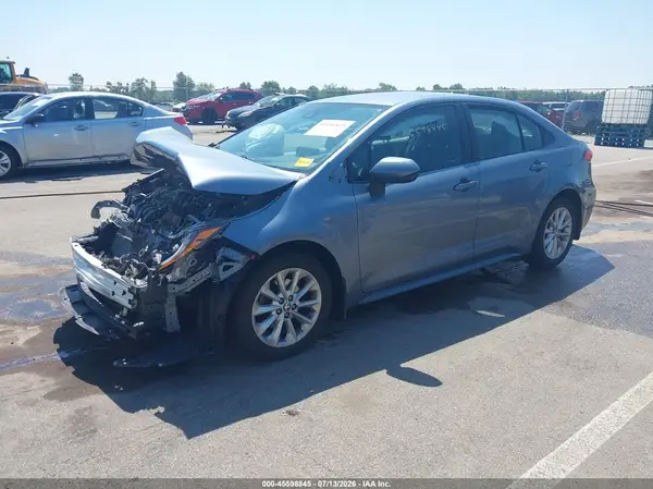 5YFVPRAE1LP113997 2020 TOYOTA COROLLA - Image 2