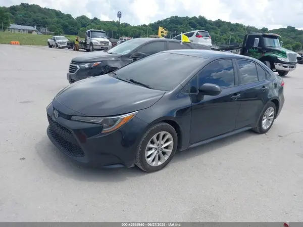 5YFVPRAE2LP103883 2020 TOYOTA COROLLA - Image 2