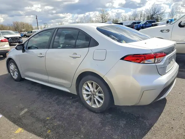 5YFVPRAE3LP084809 2020 TOYOTA COROLLA - Image 2