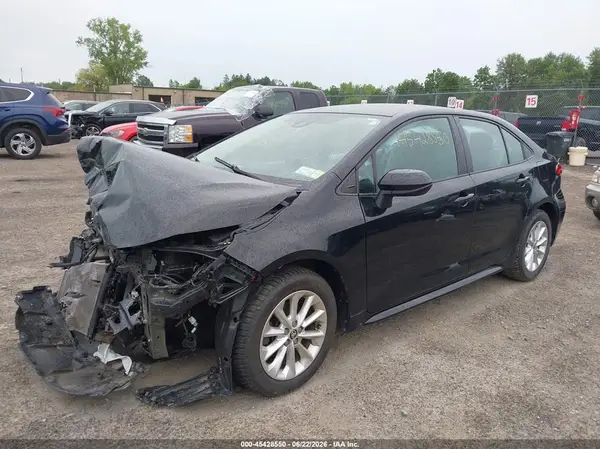 5YFVPRAE6LP084092 2020 TOYOTA COROLLA - Image 2