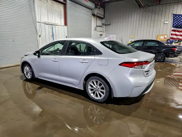5YFVPRAE7LP085395 2020 TOYOTA COROLLA - Image 2