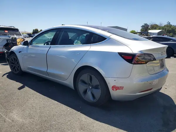 5YJ3E1EA0JF002873 2018 TESLA MODEL 3 - Image 2