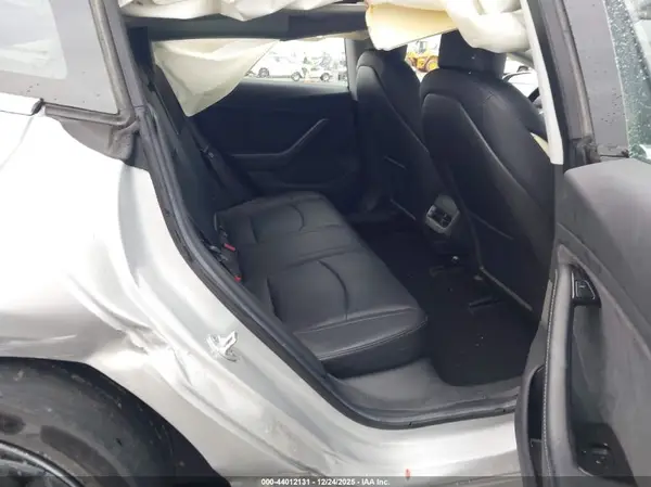 5YJ3E1EA0JF004087 2018 TESLA MODEL 3 - Image 8