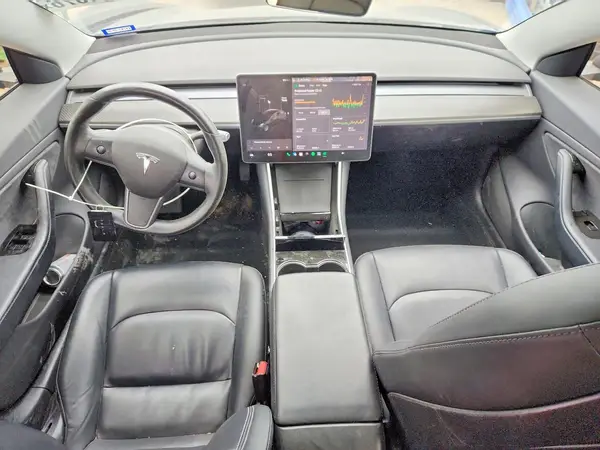 5YJ3E1EA0JF004929 2018 TESLA MODEL 3 - Image 8
