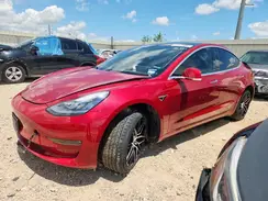 5YJ3E1EA0JF005384 2018 TESLA MODEL 3