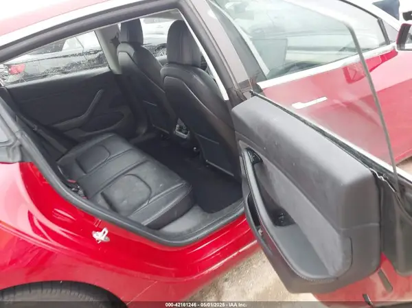 5YJ3E1EA0JF007197 2018 TESLA MODEL 3 - Image 8