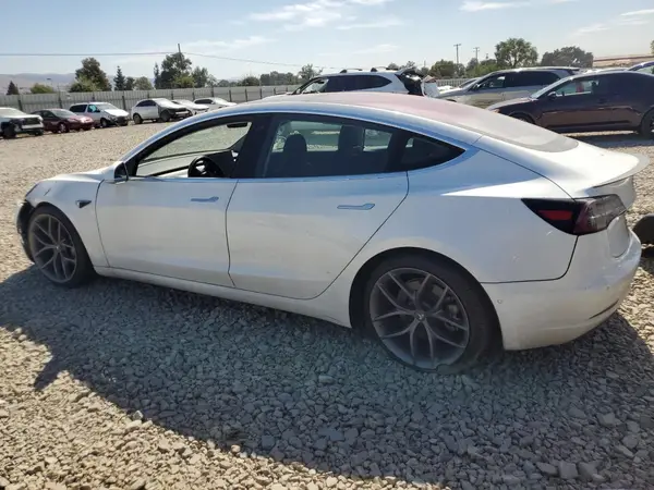 5YJ3E1EA0JF008334 2018 TESLA MODEL 3 - Image 2
