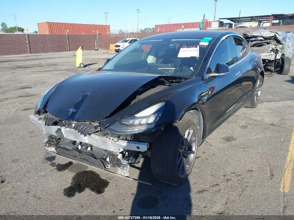 5YJ3E1EA0JF008446 2018 TESLA MODEL 3 - Image 2