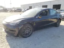 5YJ3E1EA0JF008480 2018 TESLA MODEL 3