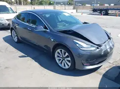 5YJ3E1EA0JF009418 2018 TESLA MODEL 3