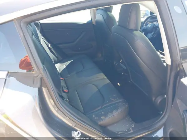 5YJ3E1EA0JF009418 2018 TESLA MODEL 3 - Image 8