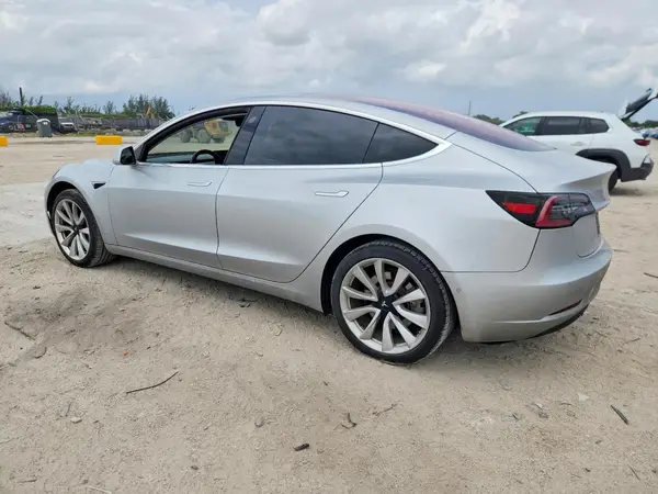 5YJ3E1EA0JF009578 2018 TESLA MODEL 3 - Image 2
