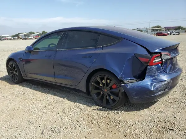 5YJ3E1EA0JF011184 2018 TESLA MODEL 3 - Image 2