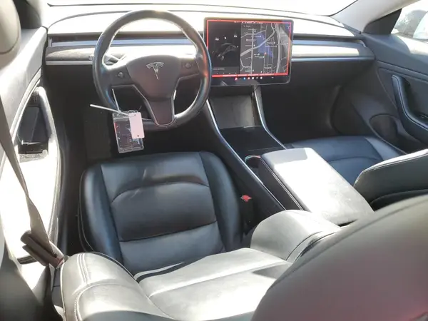 5YJ3E1EA0JF011928 2018 TESLA MODEL 3 - Image 8