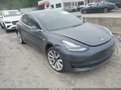 5YJ3E1EA0JF015073 2018 TESLA MODEL 3