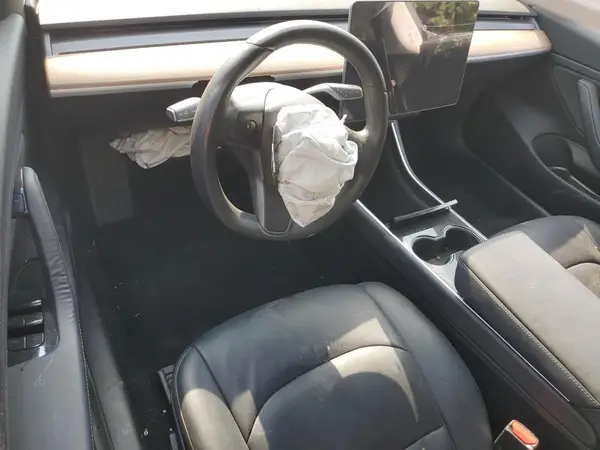 5YJ3E1EA0JF015140 2018 TESLA MODEL 3 - Image 8