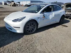 5YJ3E1EA0JF017244 2018 TESLA MODEL 3