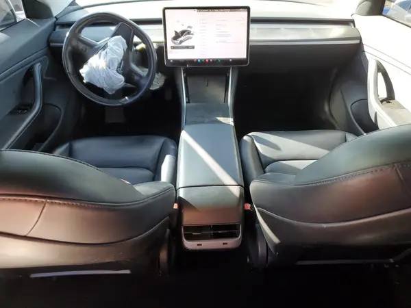 5YJ3E1EA0JF017390 2018 TESLA MODEL 3 - Image 8