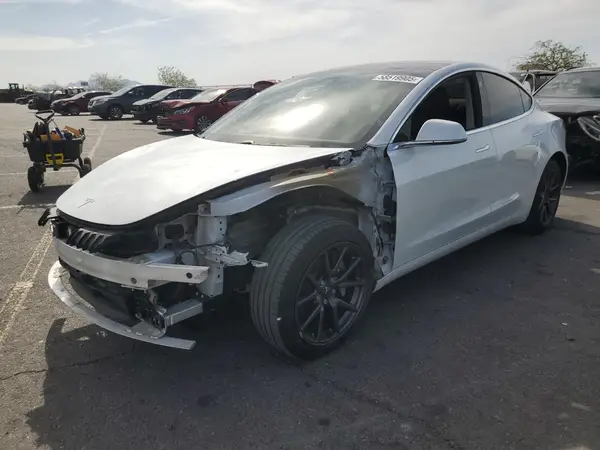 5YJ3E1EA0JF019673 2018 TESLA MODEL 3 - Image 1