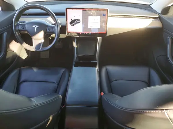 5YJ3E1EA0JF021939 2018 TESLA MODEL 3 - Image 8