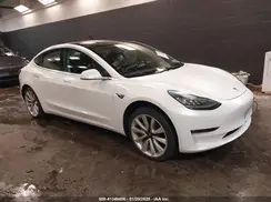5YJ3E1EA0JF025358 2018 TESLA MODEL 3